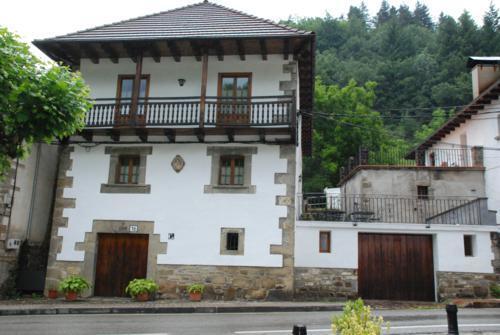 Casa Rural Janet Izalzu Екстер'єр фото