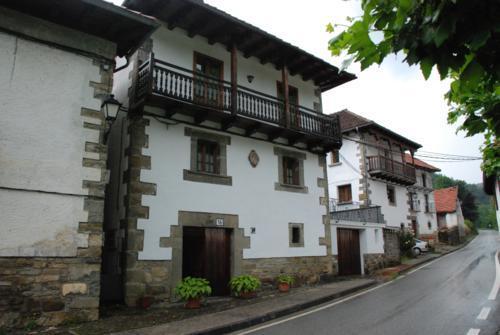 Casa Rural Janet Izalzu Екстер'єр фото